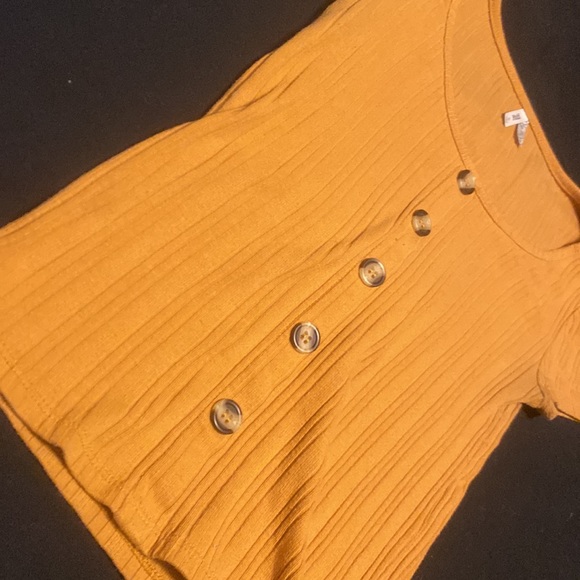 Small t-shirt - Picture 3 of 3